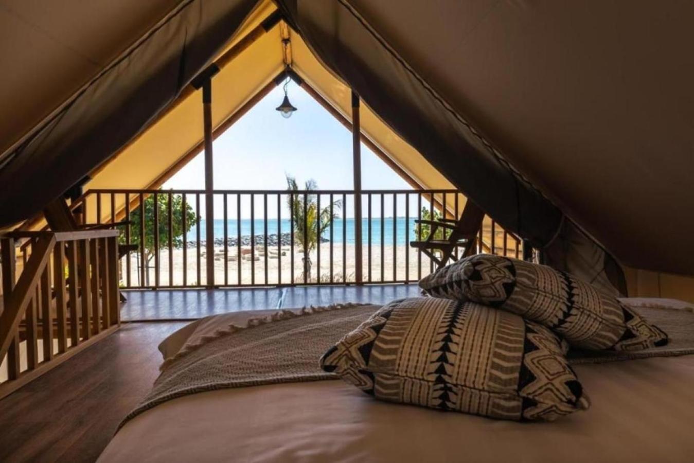 Bab Al Nojoum Hudayriyat Villas Abu Dhabi Room photo